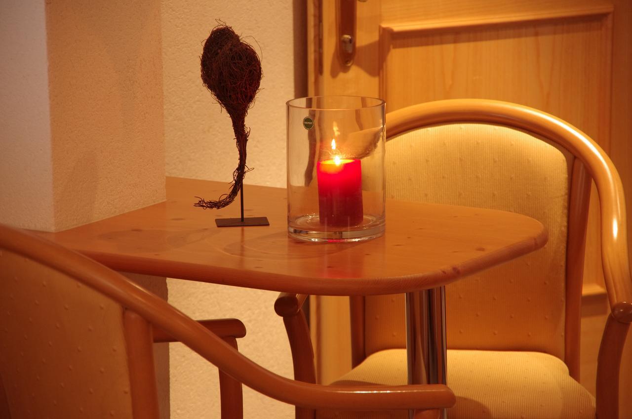 Wohlfuehlpension Tirolerhof Couette-café Partenen