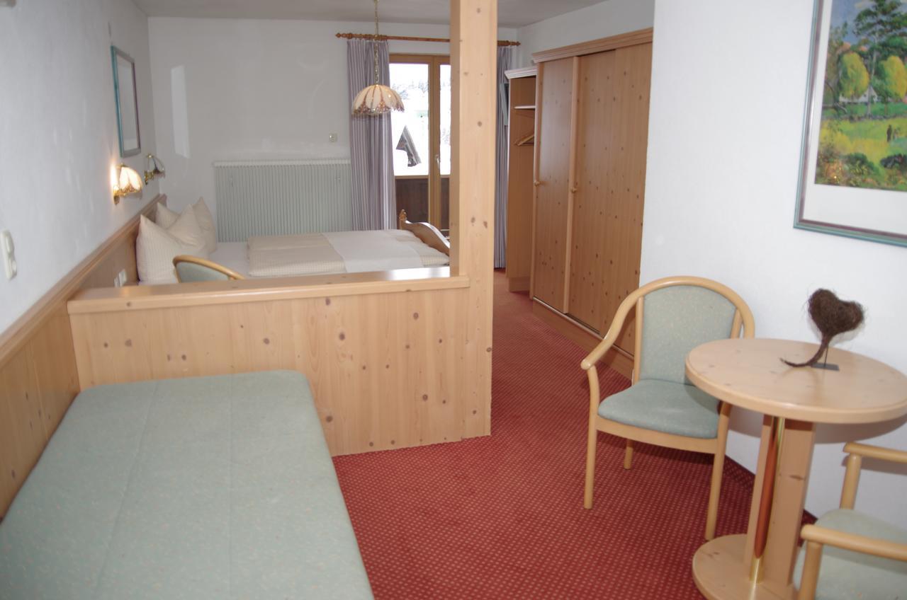 Wohlfuehlpension Tirolerhof Couette-café